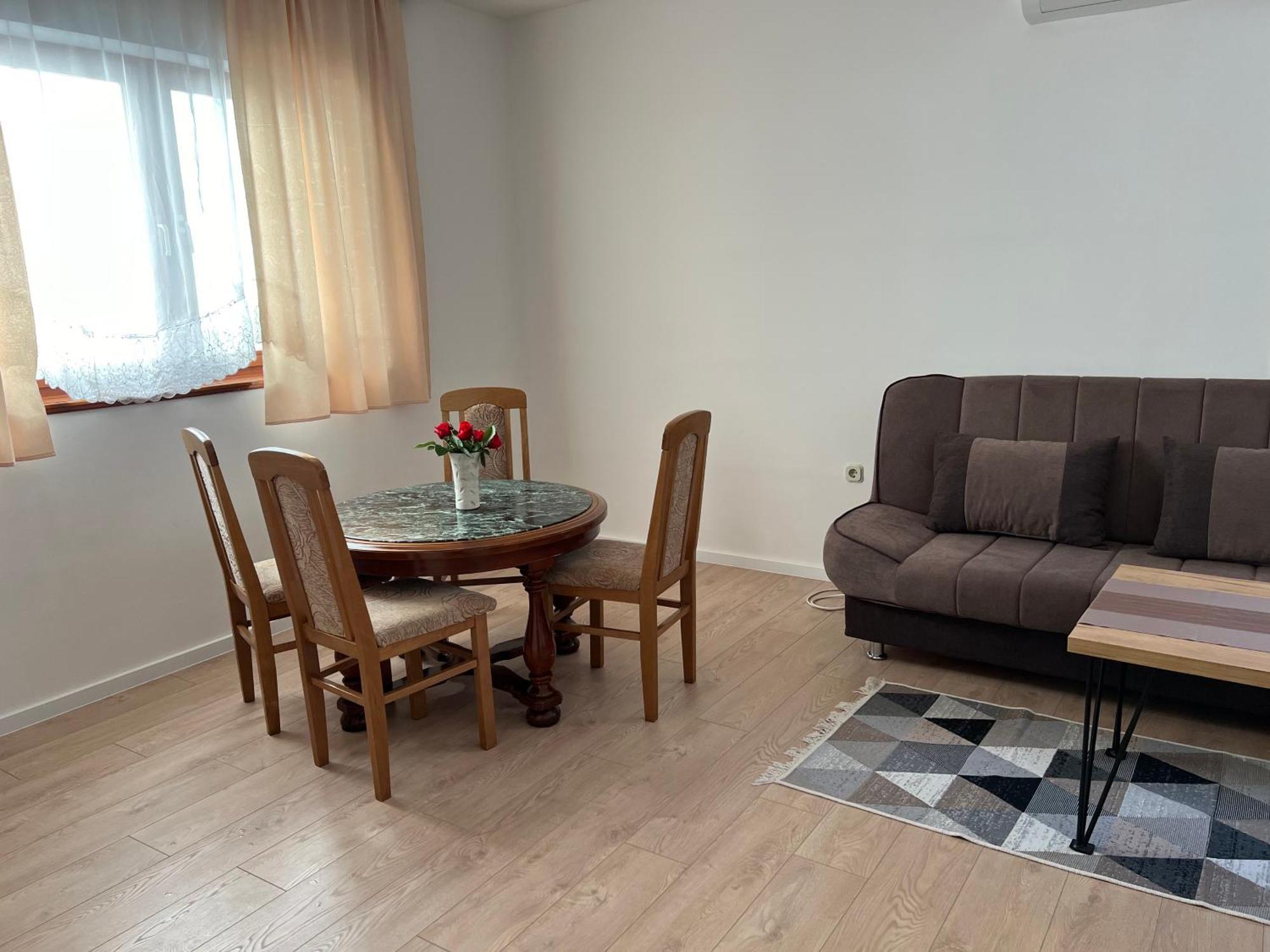 Cheap House Near The Center Of The City Mostar Eksteriør bilde